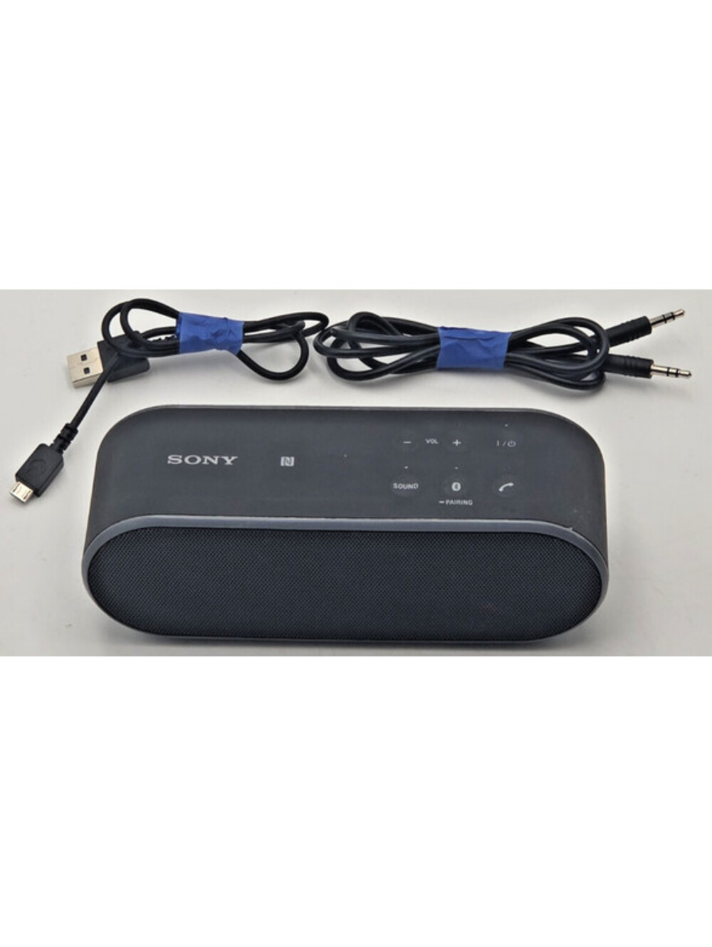 Sony SRS-X2 Portable Bluetooth NFC Speaker Black 20W USB AUX Cables Tested